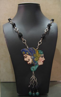 Collana in pietre dure