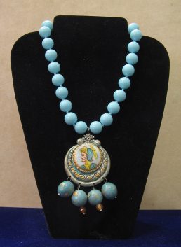 Collana in Madreperla e perle di bigiotteria