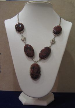 Collana in Ossidiana mogano