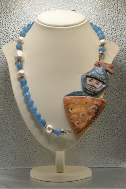 Collana in Angelite con Pupu Siciliano Blu Laterale