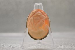 Spilla in argento con Cammeo
