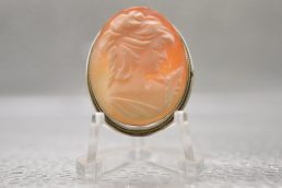 Spilla in argento con Cammeo