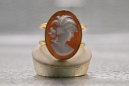 Anello regolabile con Cammeo