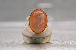 Anello regolabile con Cammeo