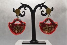 Orecchini a uncinetto Coffa Siciliana Rossa